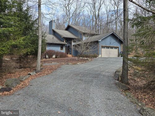 123 Fern Dr, Canadensis, PA, 18325-7713 | Card Image