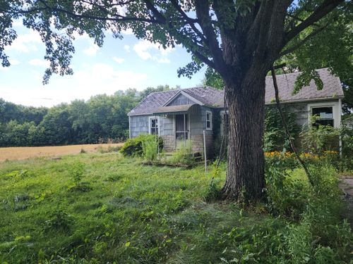 20995 Osborne Road, Lakeville, IN, 46536 | Card Image