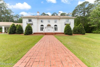 Front Home View | Image 1