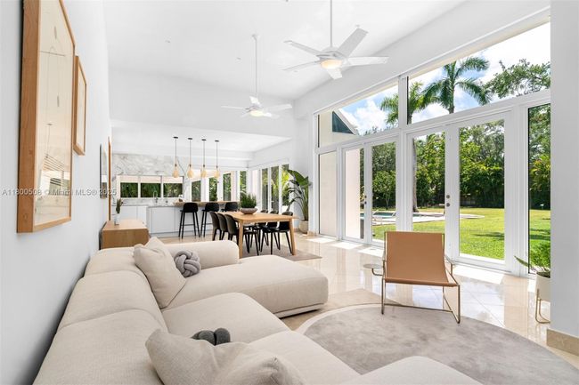 9500 Sw 60 Th Ct, House other with 6 bedrooms, 9 bathrooms and null parking in Pinecrest FL | Image 7