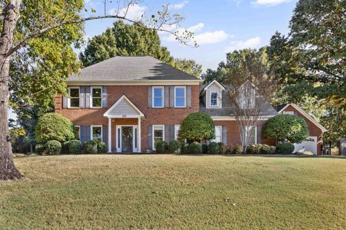 266 Hound Ridge Cv, Collierville, TN, 38017-2138 | Card Image