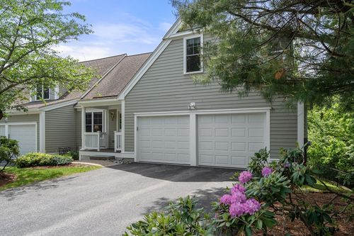 3-3 Flint Pond Dr, North Grafton, MA, 01536-1447 | Card Image