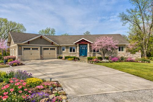 941 N 2150th Rd, Oglesby, IL, 61348-9752 | Card Image