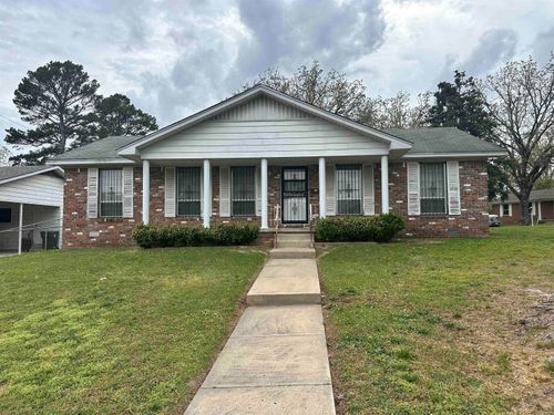624 Poinsetta Dr., Little Rock, AR, 72205 | Card Image