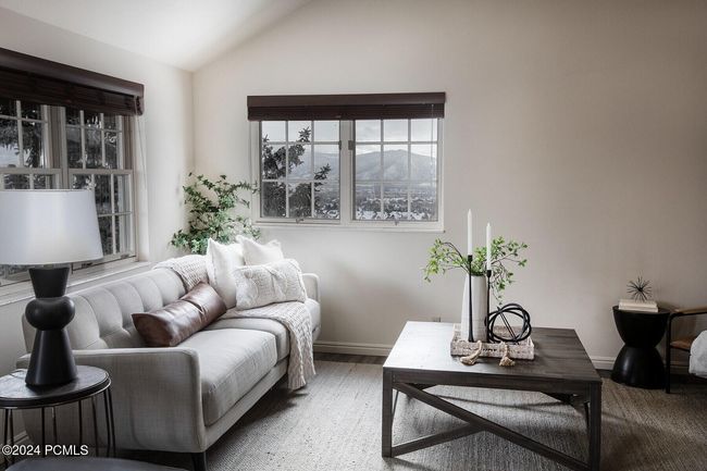 7 - 874 Schneitter Cir, Condo with 3 bedrooms, 2 bathrooms and null parking in Midway UT | Image 9