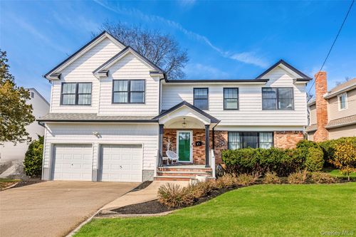 51 Convent Rd, Syosset, NY, 11791-3813 | Card Image