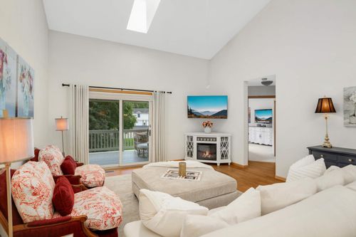 14825 57th St N, Oak Park Heights, MN, 55082-6712 | Card Image