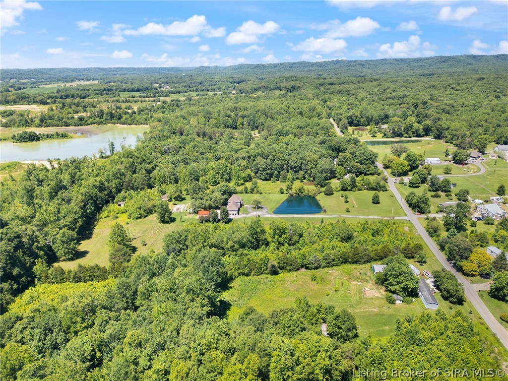 Land in Borden 3