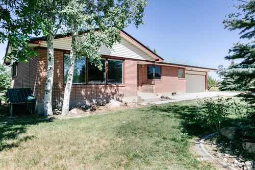 869 N 1600 E, Preston, ID, 83263-5346 | Card Image