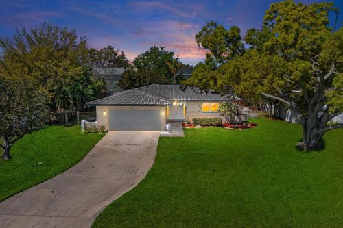 4540 Bayshore Blvd Ne, St Petersburg, FL, 33703-5532 | Card Image