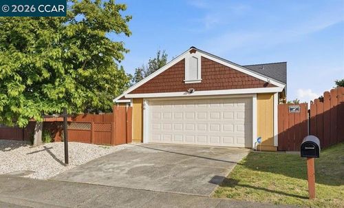 106 Fieldstone Way, Vallejo, CA, 94589-1776 | Card Image