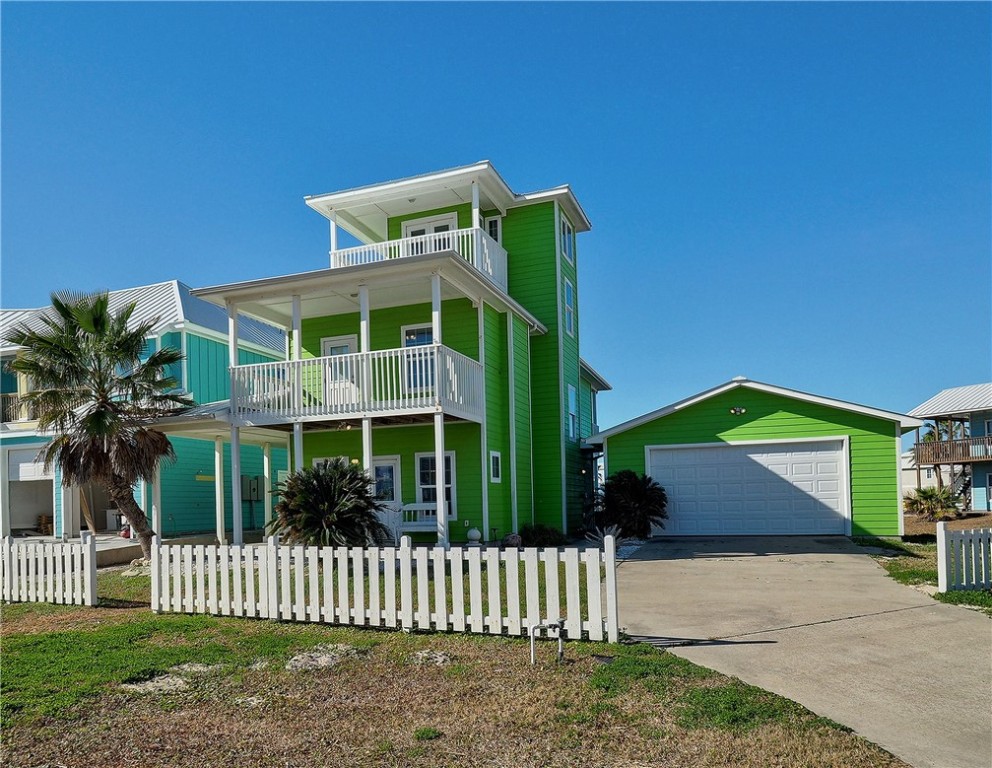 Mustang Royale , Port Aransas, TX 78373
