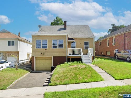 170 Sunset Ave, North Arlington, NJ, 07031-5931 | Card Image