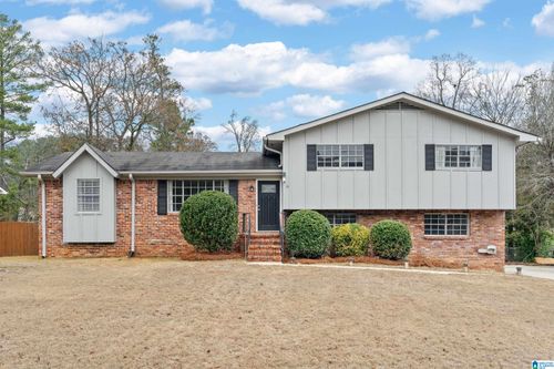 3417 Loch Ridge Trl, Vestavia Hills, AL, 35216-4405 | Card Image