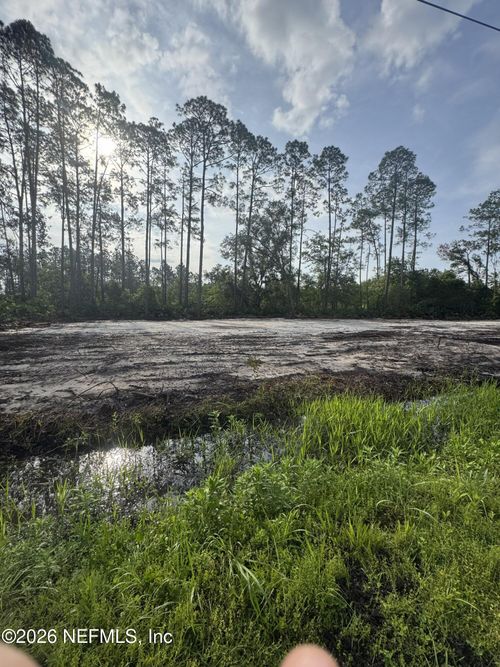 194 San Cristobal Ave, East Palatka, FL, 32131-2161 | Card Image