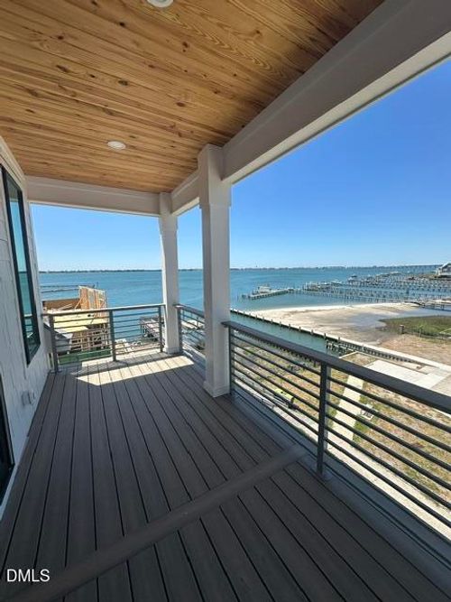 112 Bask Street, Morehead City, NC, 28557 | Card Image
