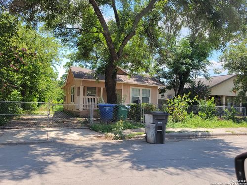 1334 Clower, San Antonio, TX, 78201-3623 | Card Image