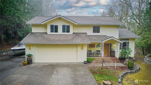 9303 Nika Trail Nw, Silverdale, WA, 98383 | Card Image