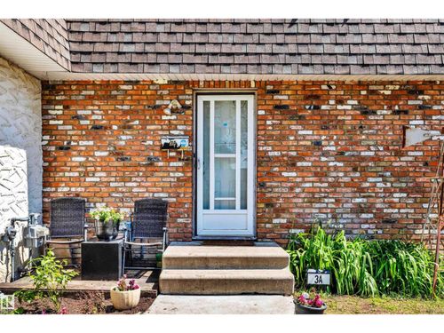 3 Burnham Ave, St. Albert, AB, T8N1X7 | Card Image