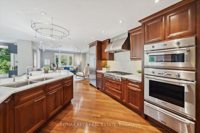 50 Norwich Dr, House other with 5 bedrooms, 5 bathrooms and 4 parking in Markham ON | Image 10
