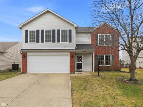 2295 Lakecrest Dr, Columbus, IN, 47201-1402 | Card Image