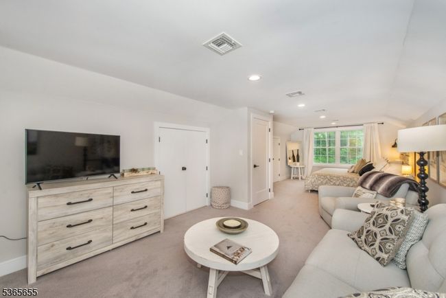 93 Morristown Rd, House other with 6 bedrooms, 4 bathrooms and null parking in Gillette NJ | Image 29