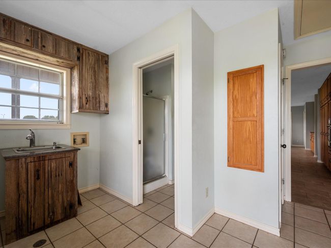 17645 Highway 6, Home with 3 bedrooms, 3 bathrooms and 2 parking in Navasota TX | Image 28