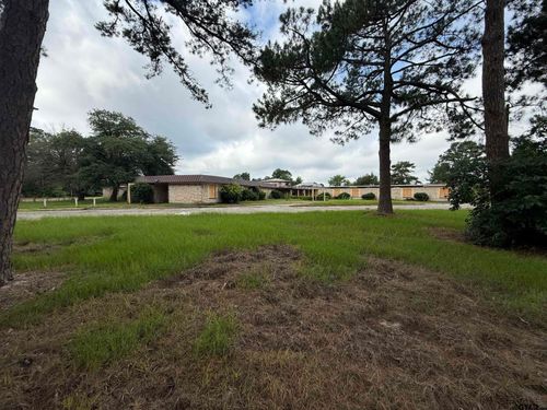 2901 County Road 2347, Tyler, TX, 75708-7631 | Card Image
