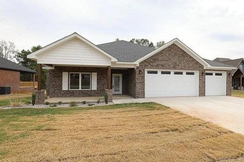 211 Grant Dr Drive, Bryant, AR, 72022 | Card Image