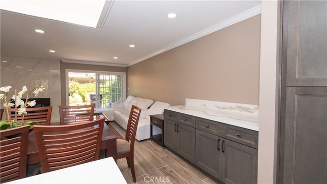 7 Satinwood Way, House other with 2 bedrooms, 2 bathrooms and 2 parking in Irvine CA | Image 4