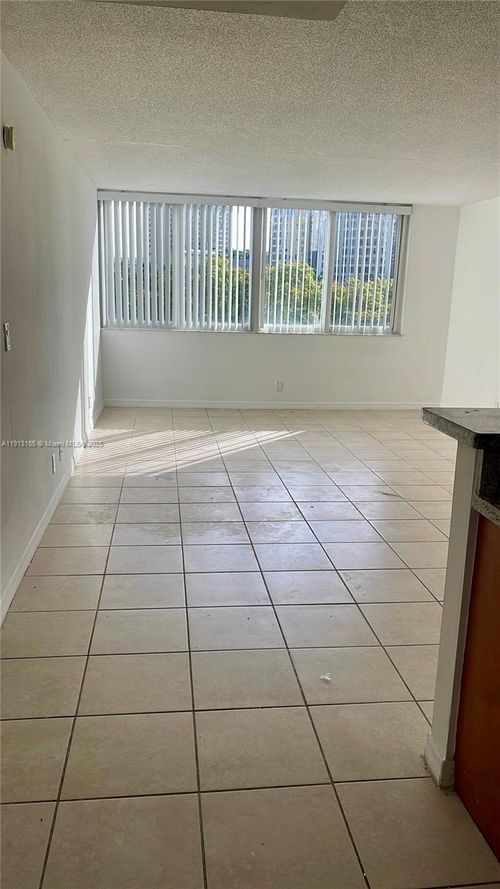 apt-b505-9143 Sw 77th Ave, Miami, FL, 33156-7617 | Card Image