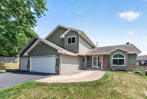 12628 Dutch Ct, Apple Valley, MN, 55124-5742 | Card Image