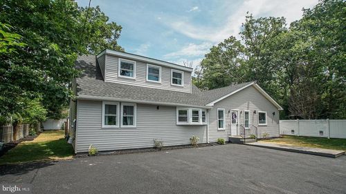 39 Filbert Ave, BROWNS MILLS, NJ, 08015-4228 | Card Image