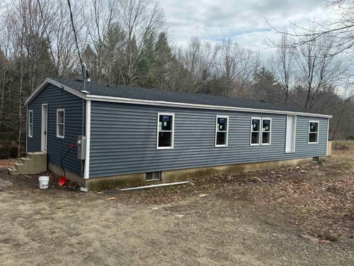 152 Middle Oxbow Rd, Hinsdale, NH, 03451-2027 | Card Image