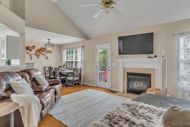 908 Waynewood Ln, House other with 3 bedrooms, 2 bathrooms and 2 parking in Hermitage TN | Image 5
