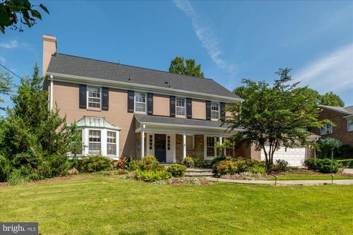 6717 Michaels Dr, BETHESDA, MD, 20817-2219 | Card Image