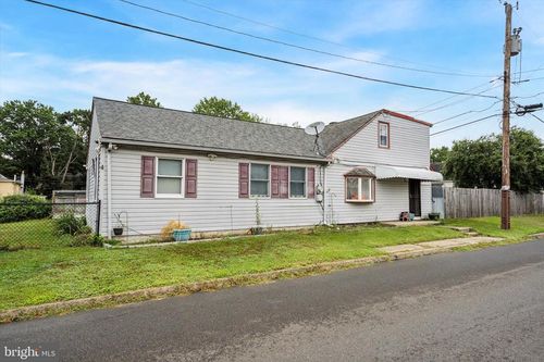 619 First Ave, CROYDON, PA, 19021-6625 | Card Image