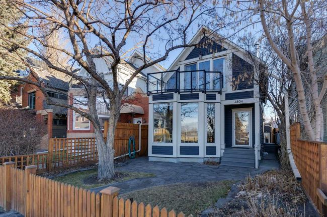 3804 2nd Street Sw, Home with 4 bedrooms, 4 bathrooms and 1 parking in Calgary AB | Image 2