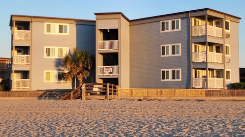 3h-9540 Shore Dr, Myrtle Beach, SC, 29572-5132 | Card Image
