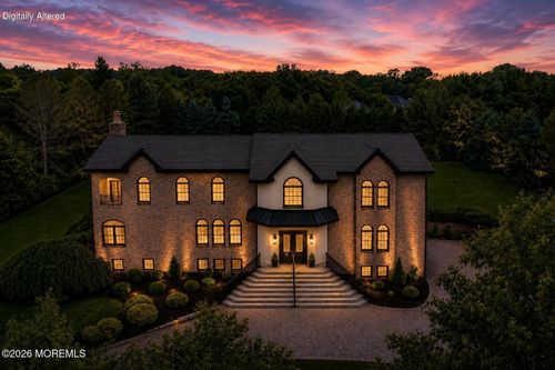 8 Tiberon Dr, Holmdel, NJ, 07733-2603 | Card Image