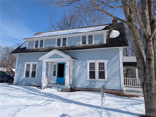 22 S Franklin St, Cattaraugus, NY, 14719-1130 | Card Image