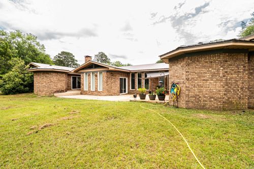 1240 Moses St, Camden, AR, 71701-3207 | Card Image