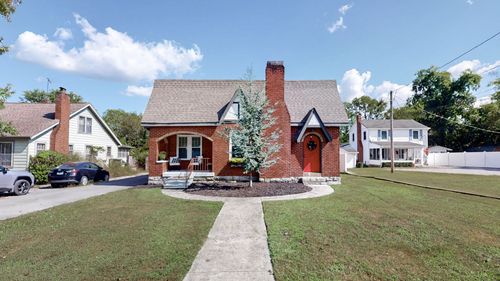 123 N Hatton Ave, Lebanon, TN, 37087-2623 | Card Image