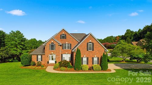 1064 Baker Barn Rd, Hickory, NC, 28602-8961 | Card Image