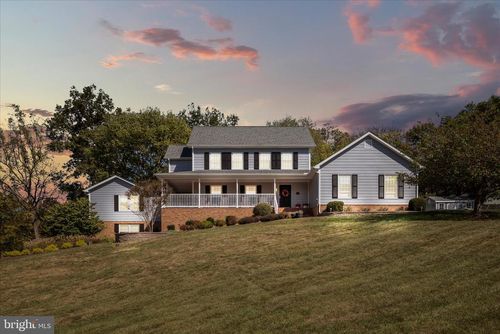 107 Launchris Dr, WINCHESTER, VA, 22602-6678 | Card Image