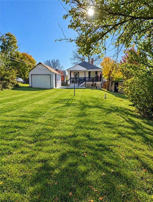 567 Duncan Ave, Washington, PA, 15301-4109 | Card Image
