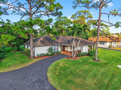 435 Pine Villa Dr, Atlantis, FL, 33462-1219 | Card Image