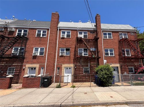 224-17 Braddock Avenue, New York, NY, 11428 | Card Image