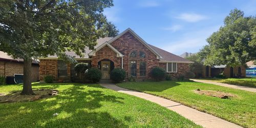 7308 Spurgeon Ct, North Richland Hills, TX, 76180-6108 | Card Image