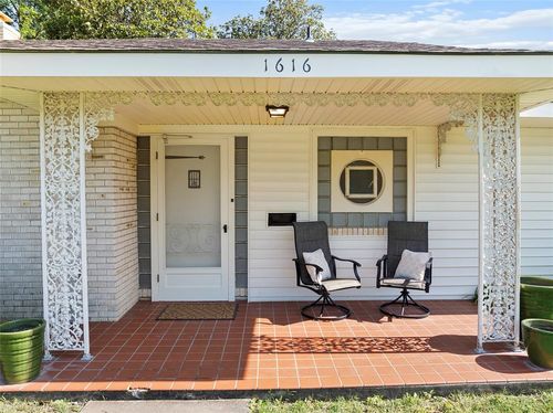 1616 6th Ave Sw, Ardmore, OK, 73401-3533 | Card Image